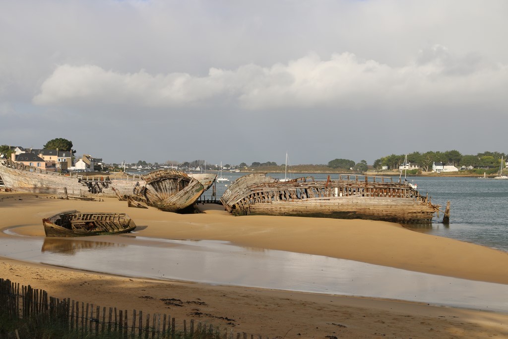 Cimetière de bateaux du Magouer